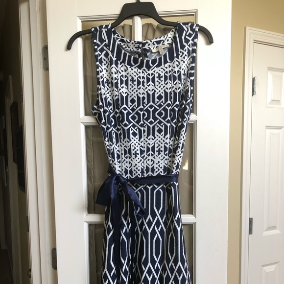 Dresses & Skirts - New navy dress with yellow accent